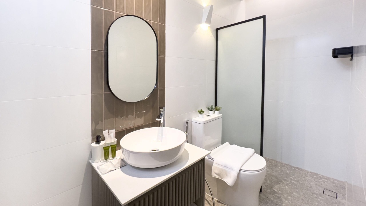 Photo of Bathroom in Geylang