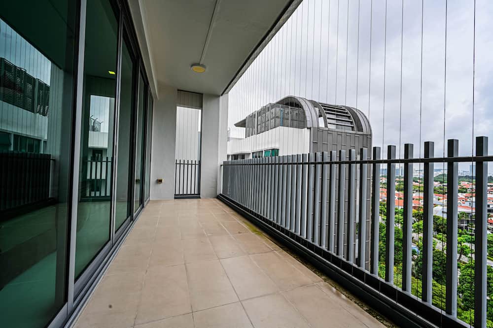 Photo of Outdoor in Clementi