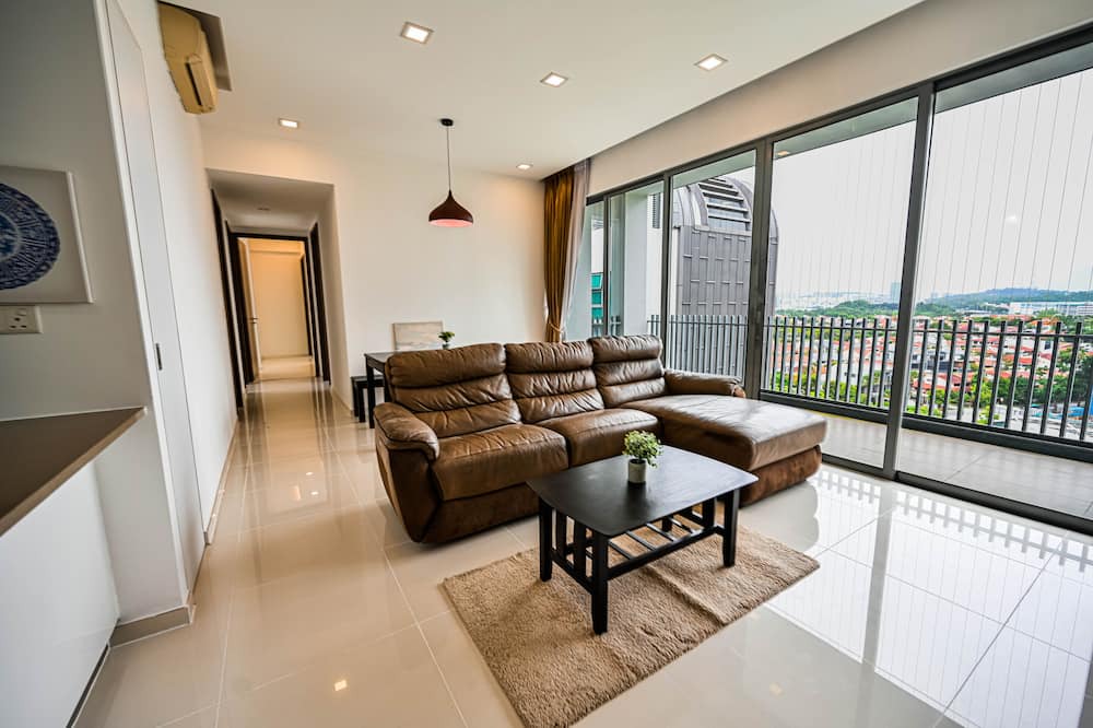 Photo of Livingroom in Clementi