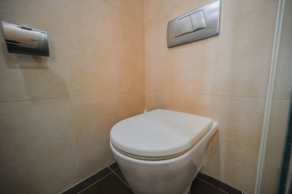 Photo of Bathroom in Clementi