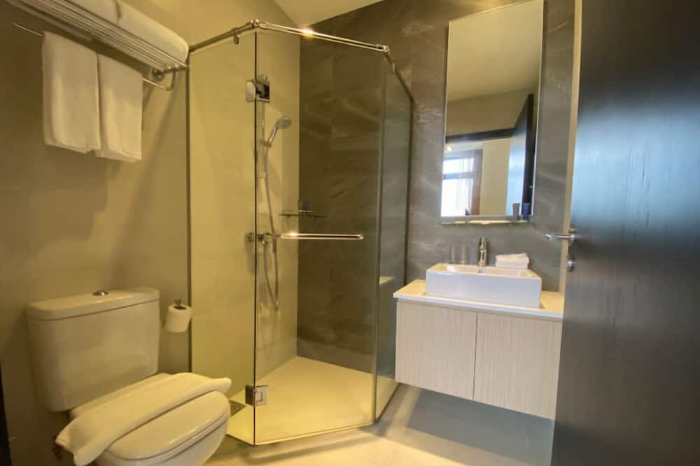 Photo of Bathroom in Thomson Road