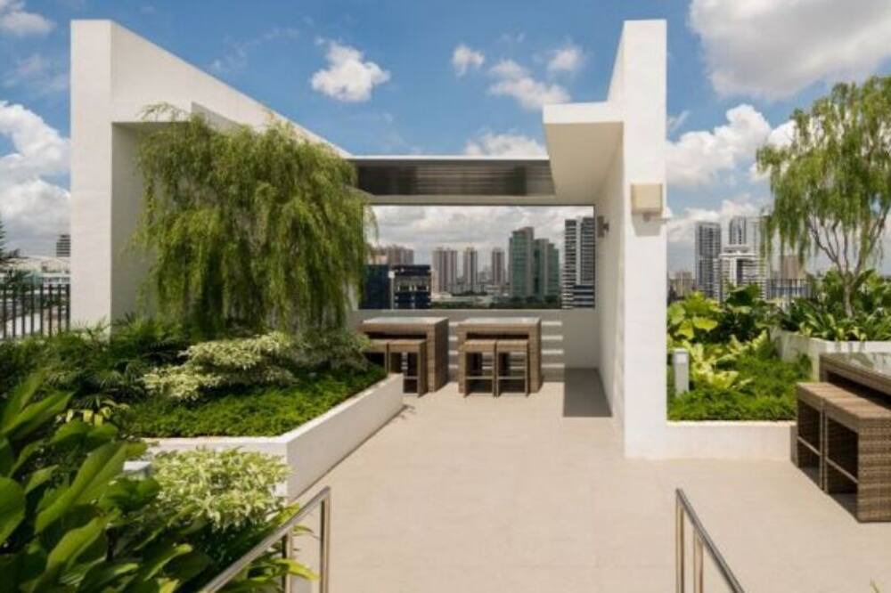 Photo of Outdoor in Thomson Road
