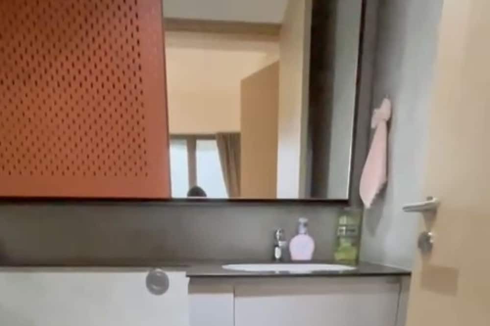Photo of Bathroom in Toa Payoh