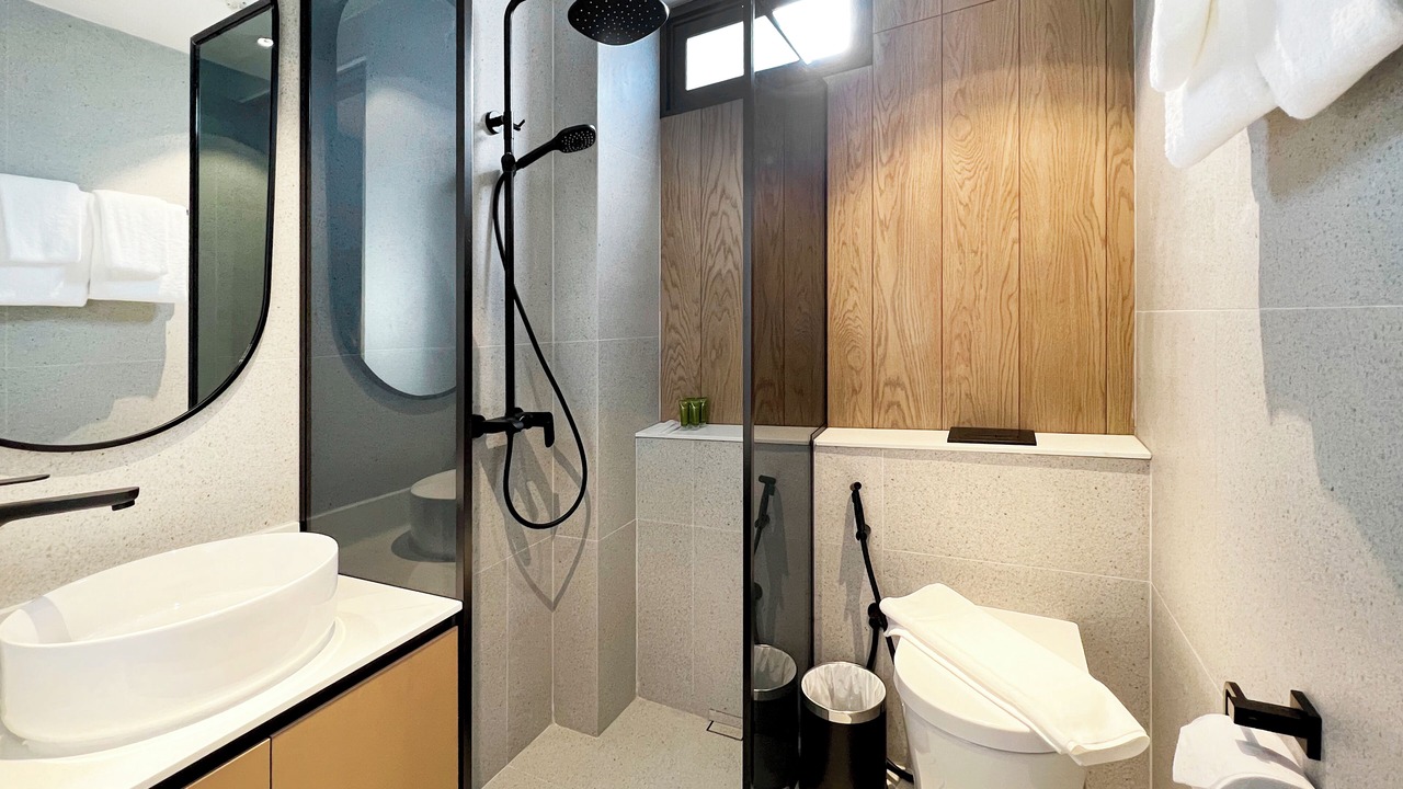 Photo of Bathroom in Thomson Road