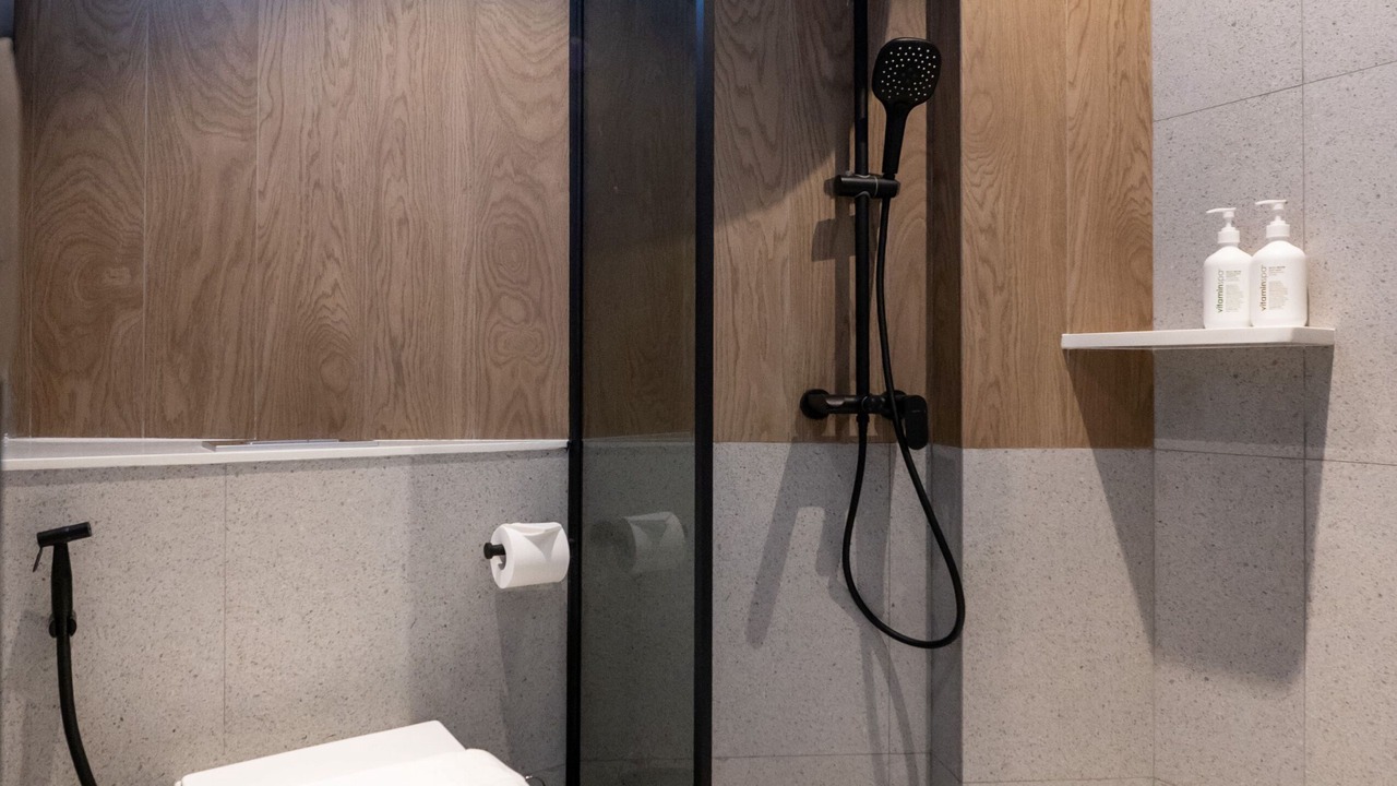 Photo of Bathroom in Thomson Road