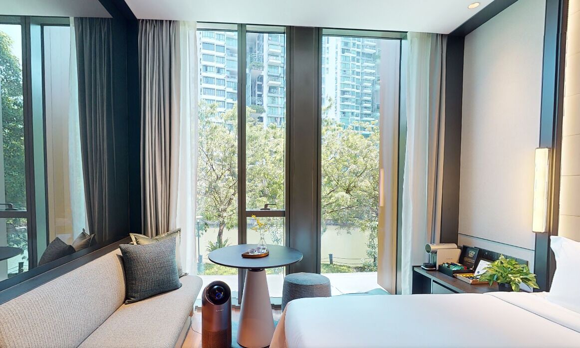 Photo of Bedroom in Singapore River