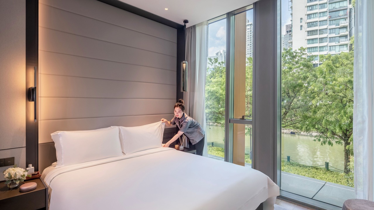 Photo of Bedroom in Singapore River