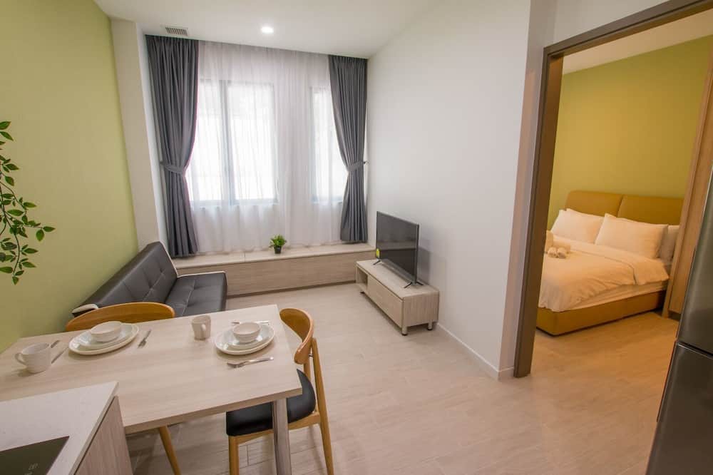 Photo of Bedroom in Tanjong Pagar