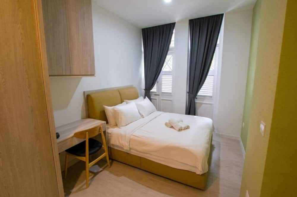 Photo of Bedroom in Tanjong Pagar