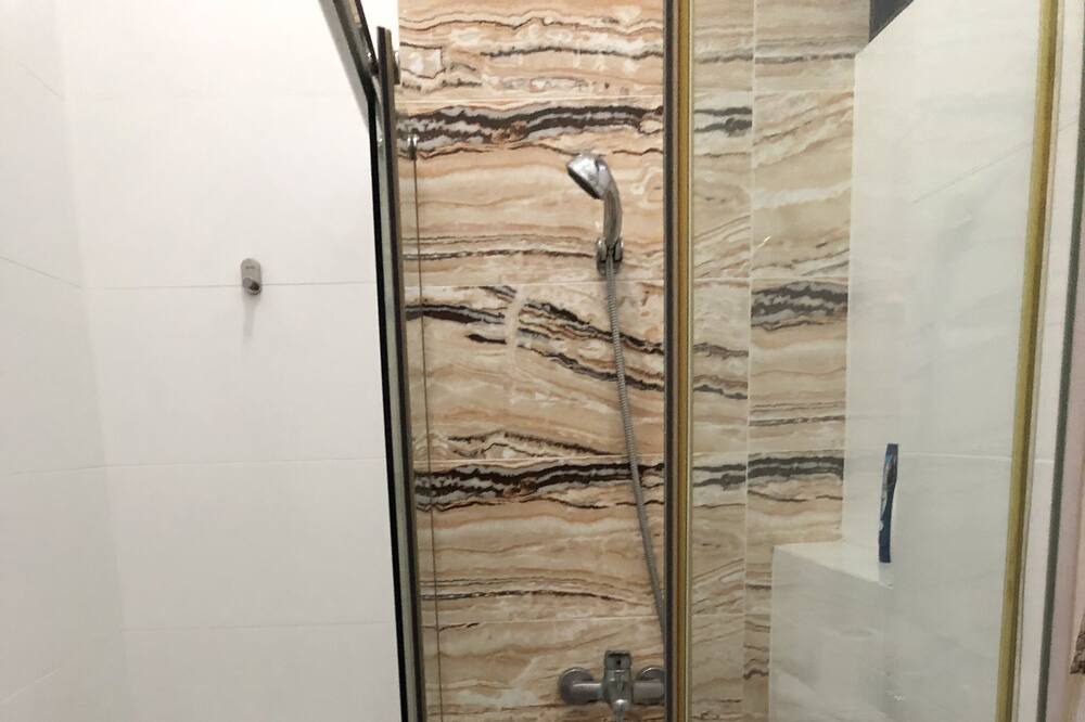 Photo of Bathroom in Rochor