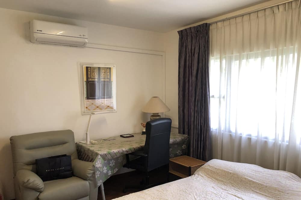 Photo of Bedroom in Toa Payoh
