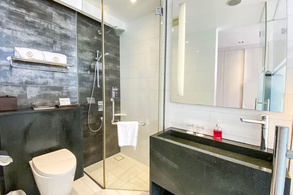 Photo of Bathroom in Thomson Road