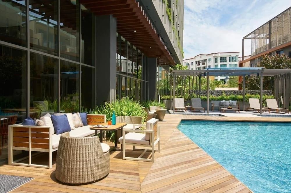 Photo of Outdoor in Clementi