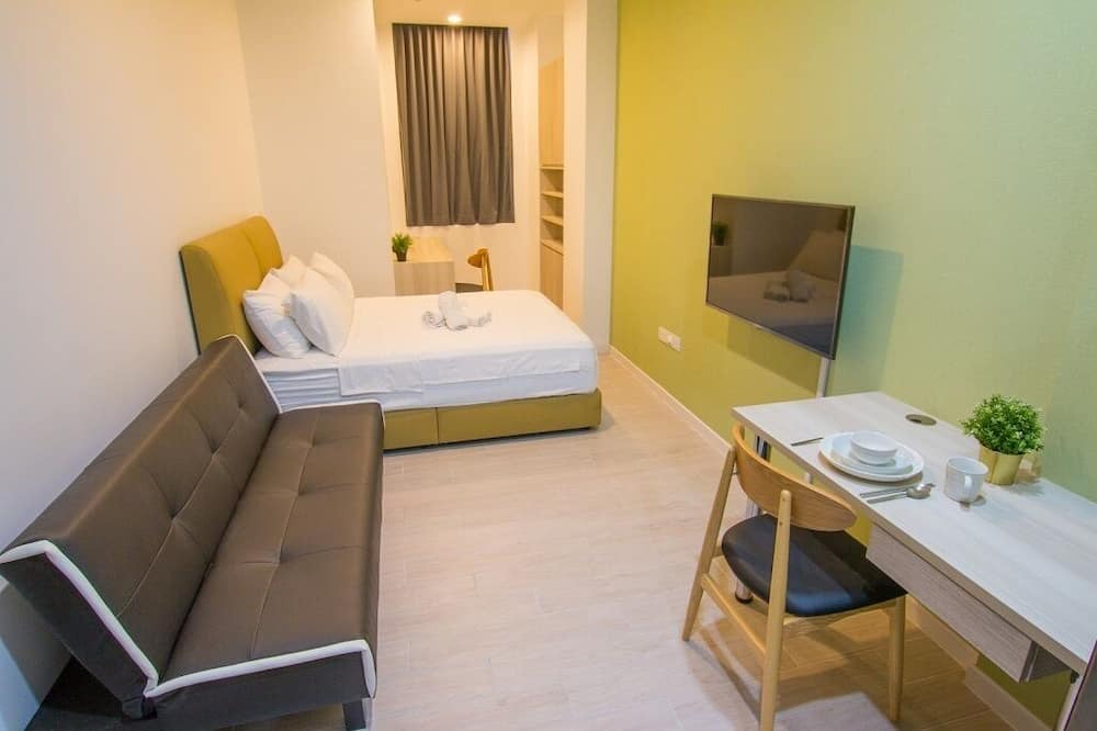 Photo of Bedroom in Tanjong Pagar