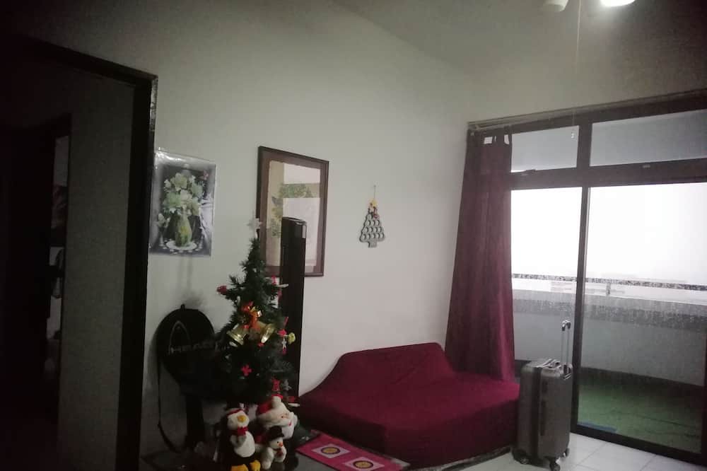 Photo of Livingroom in East Coast