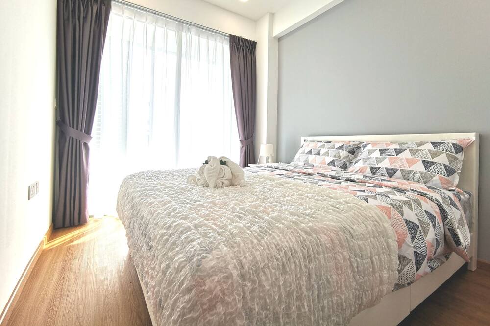 Photo of Bedroom in Geylang