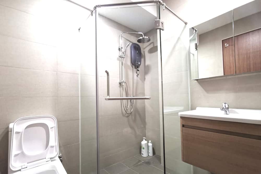 Photo of Bathroom in Geylang