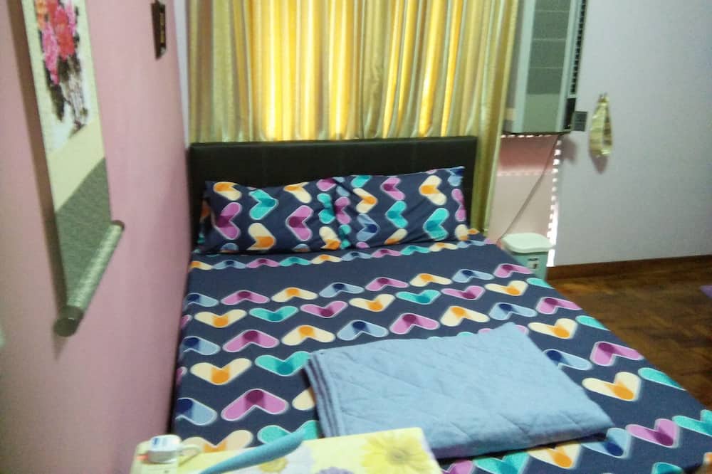 Photo of Bedroom in Sembawang