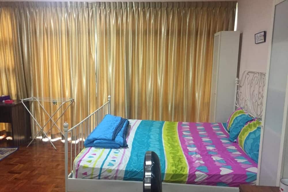 Photo of Bedroom in Sembawang