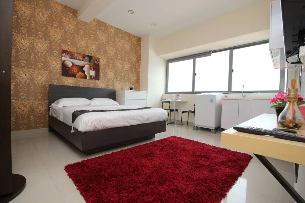 Photo of Bedroom in Serangoon