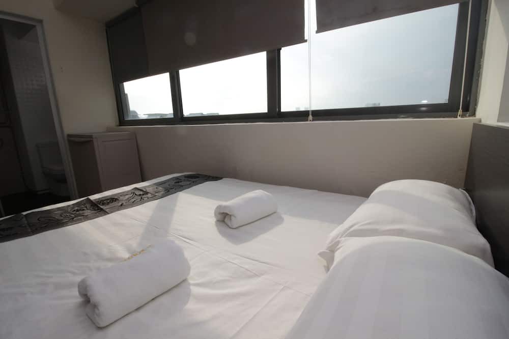 Photo of Bedroom in Serangoon