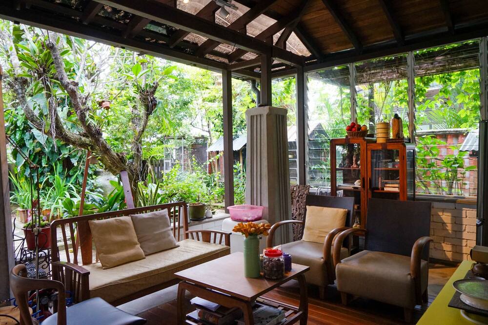 Photo of Livingroom in Bukit Timah