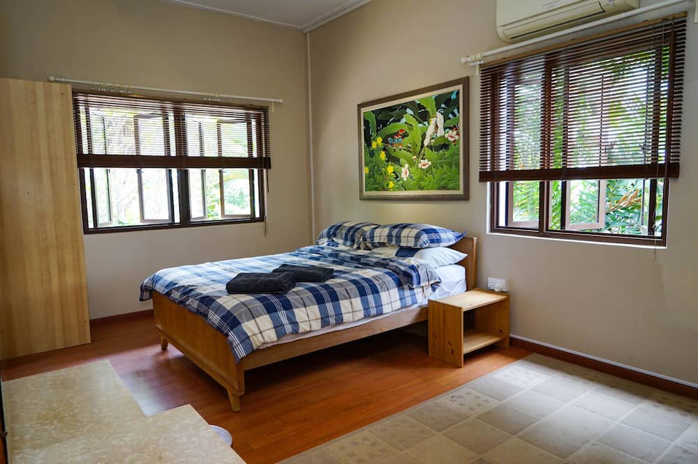 Photo of Bedroom in Bukit Timah