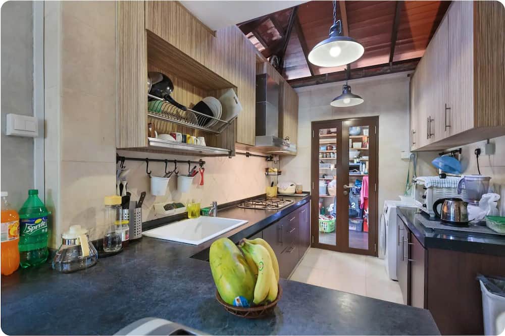 Photo of Kitchen in Bukit Timah