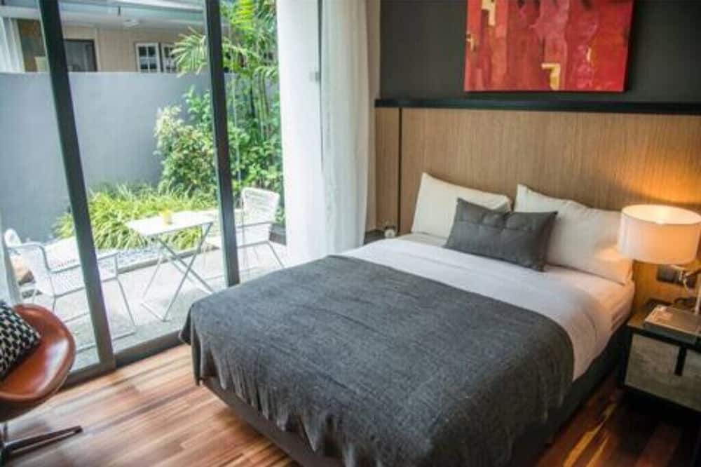 Photo of Bedroom in Bedok