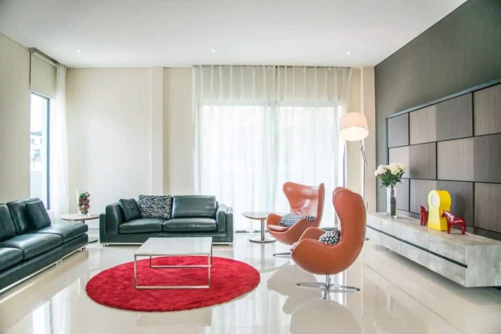 Photo of Bedroom in Bedok