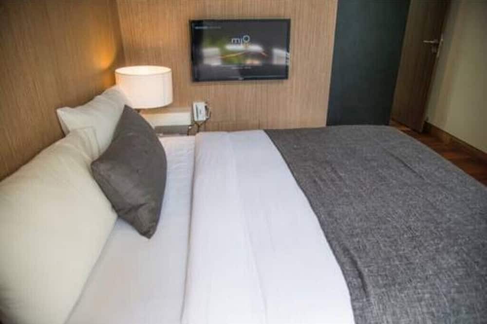 Photo of Bedroom in Bedok