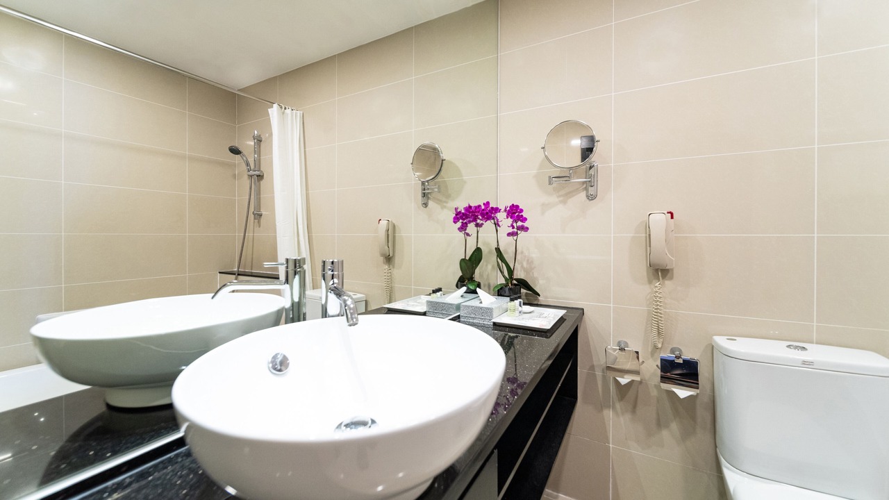 Photo of Bathroom in Rochor