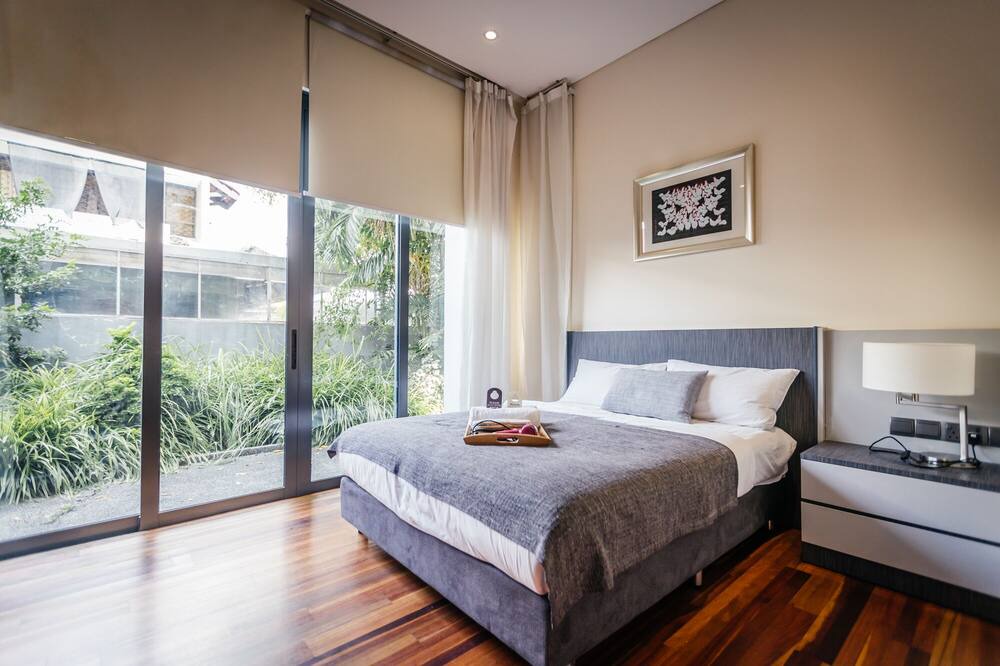 Photo of Bedroom in Bedok