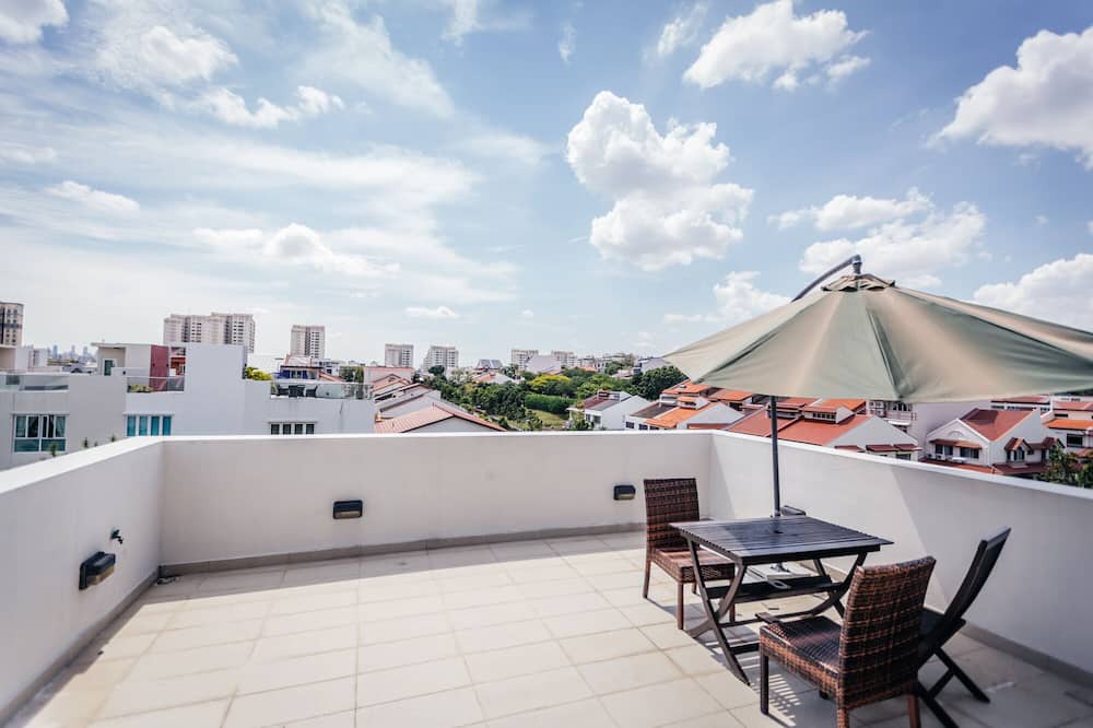 Photo of Patio Balcony in Bedok
