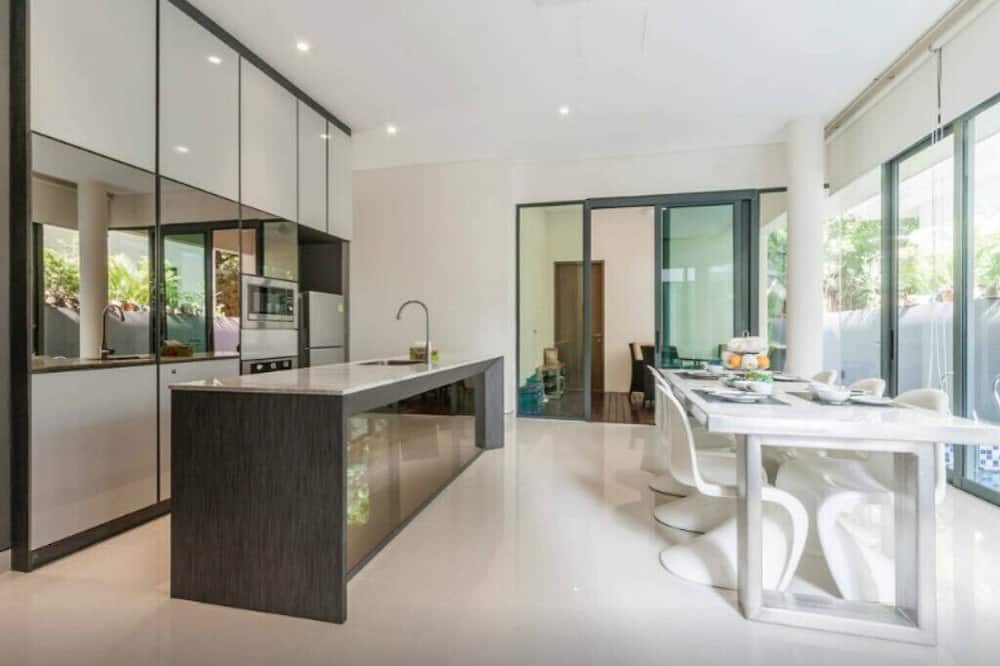 Photo of Kitchen in Bedok