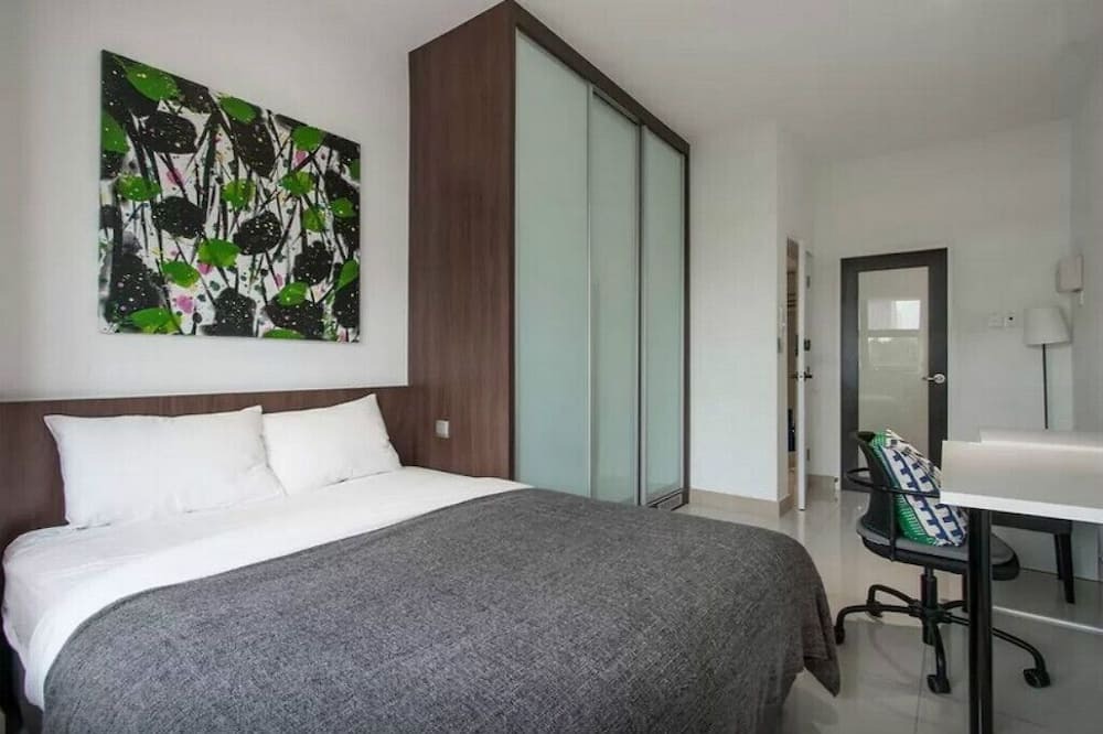 Photo of Bedroom in East Coast