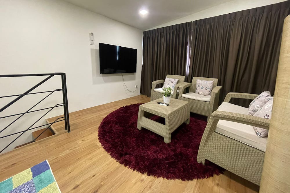 Photo of Bedroom in Serangoon