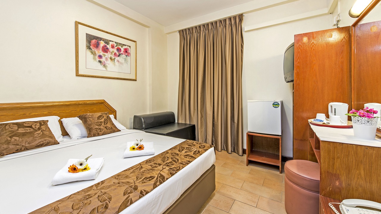 Photo of Bedroom in Geylang