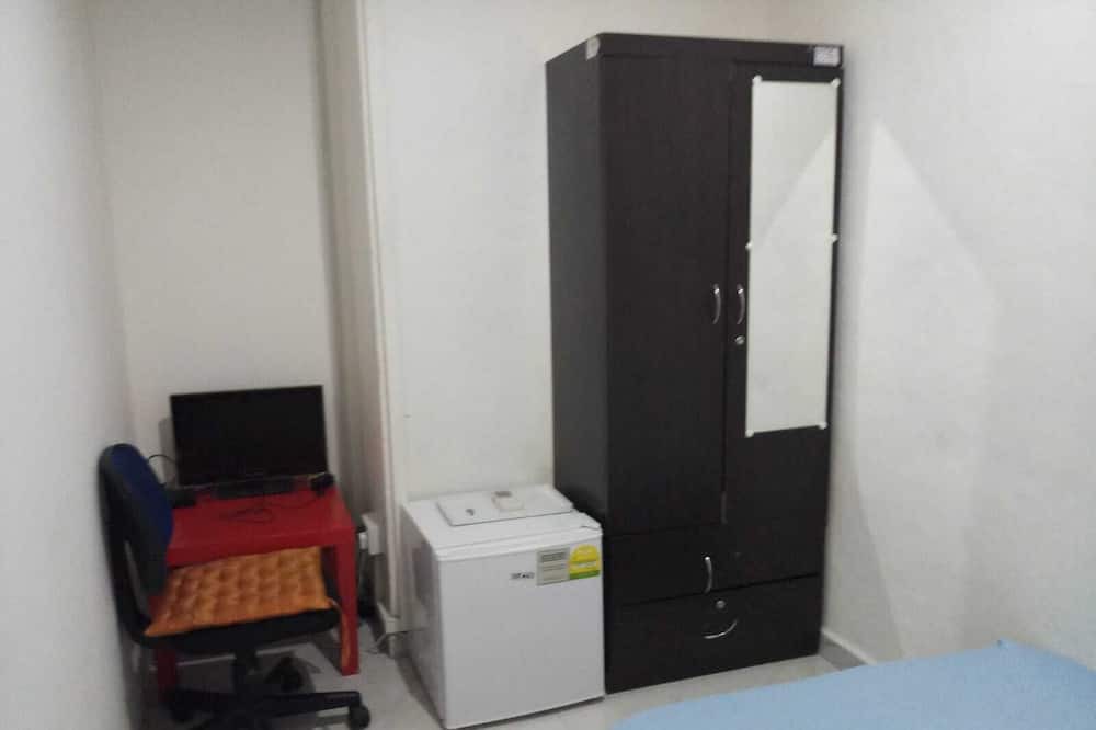Photo of Bedroom in Geylang