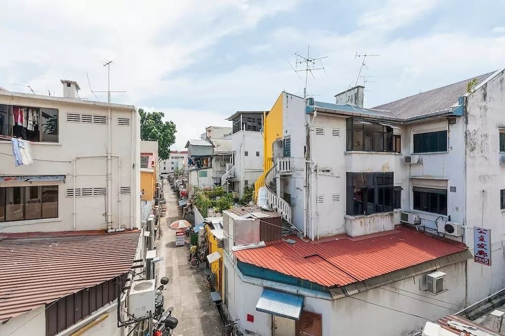 Photo of Others in Geylang