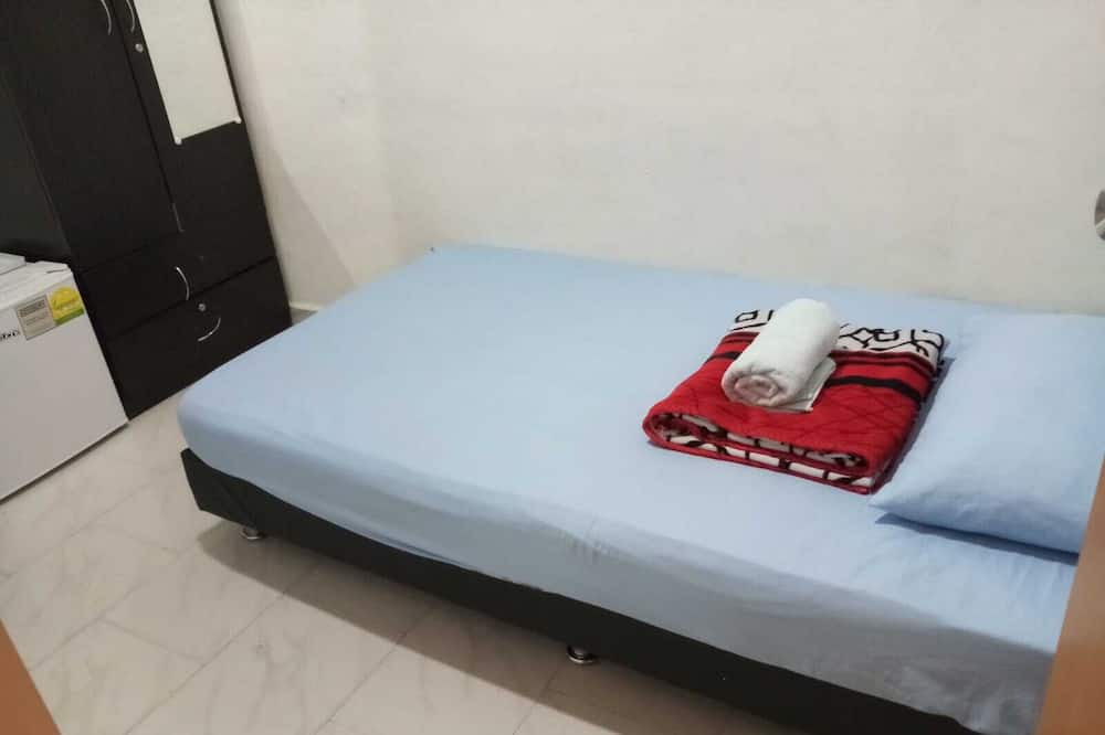 Photo of Bedroom in Geylang