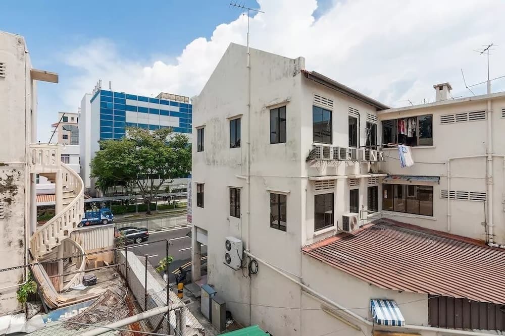 Photo of Others in Geylang