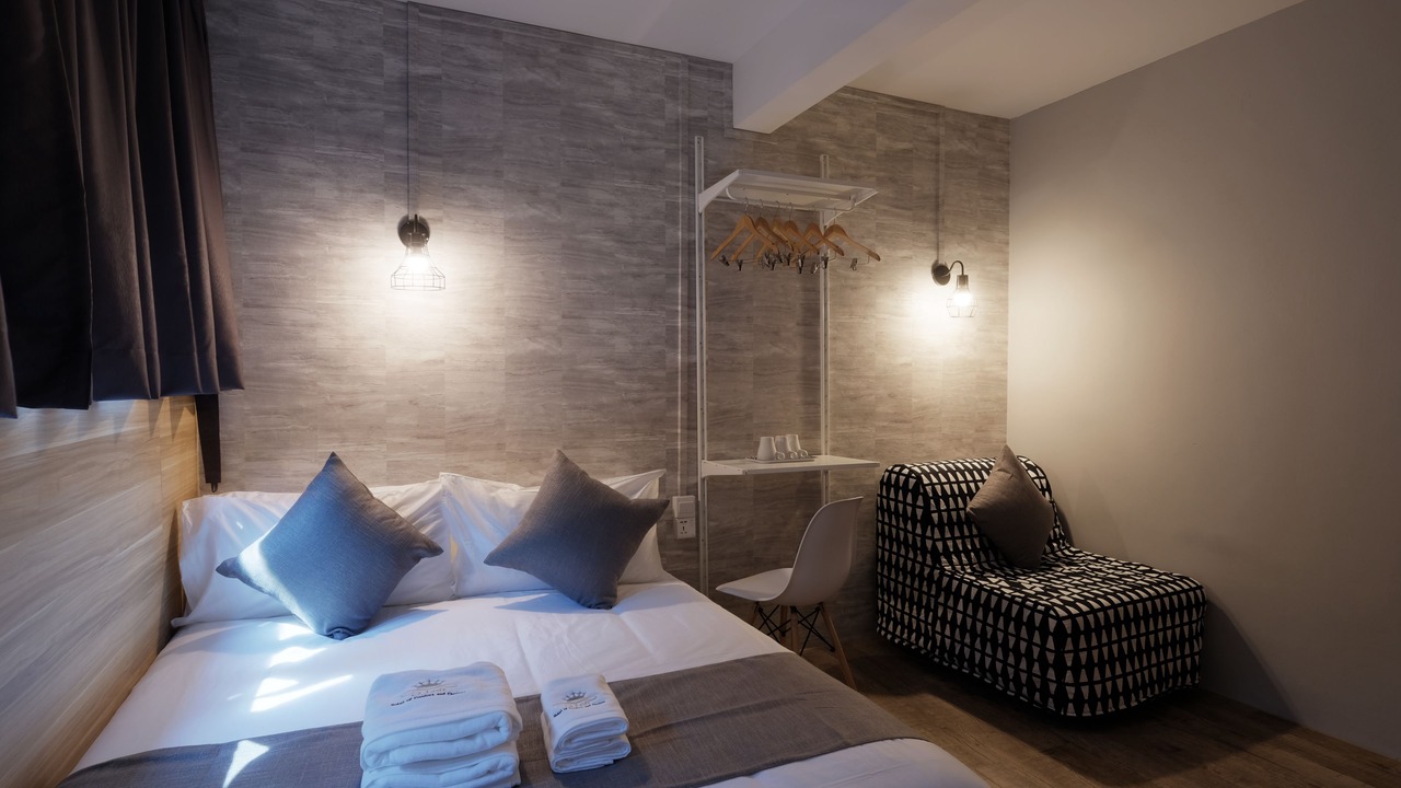 Photo of Bedroom in Bedok