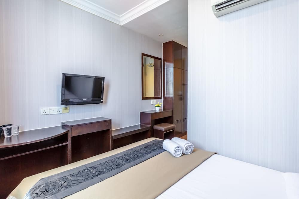 Photo of Bedroom in Geylang