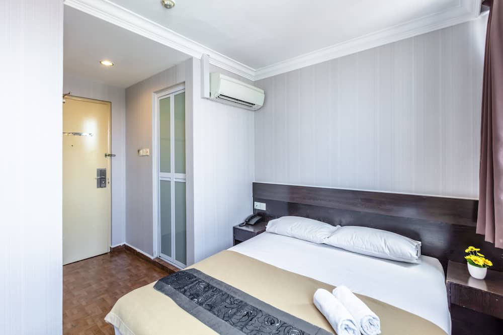 Photo of Bedroom in Geylang