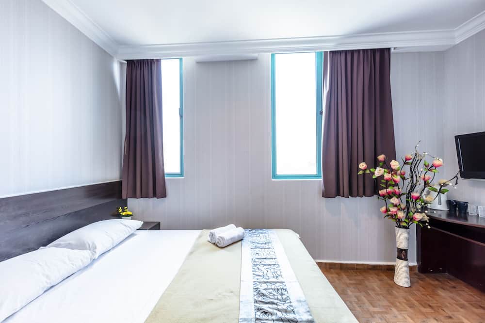 Photo of Bedroom in Geylang