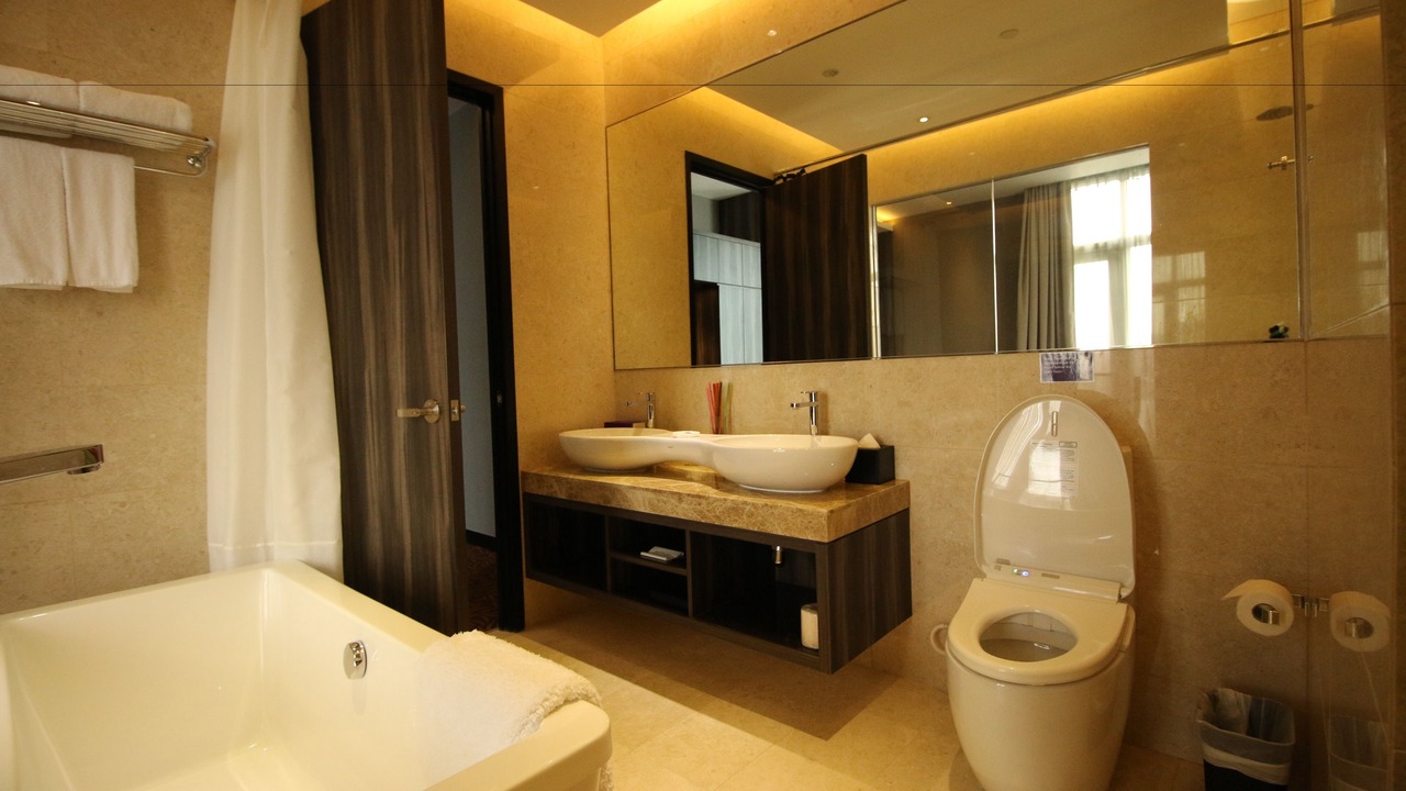 Photo of Bathroom in Geylang