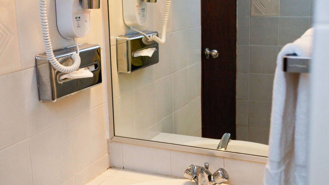 Photo of Bathroom in Rochor