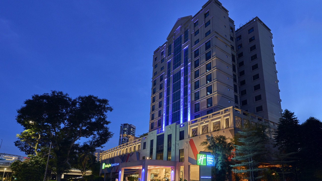 Photo of Buildings in Balestier Road