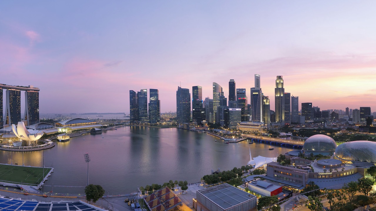 Photo of Bedroom in Marina Bay